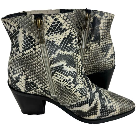 BLONDO QUE SNAKE PRINT LEATHER WATERPROOF BOOTIES IN BLACK NWOB SIZE 6.5M - Picture 5 of 12